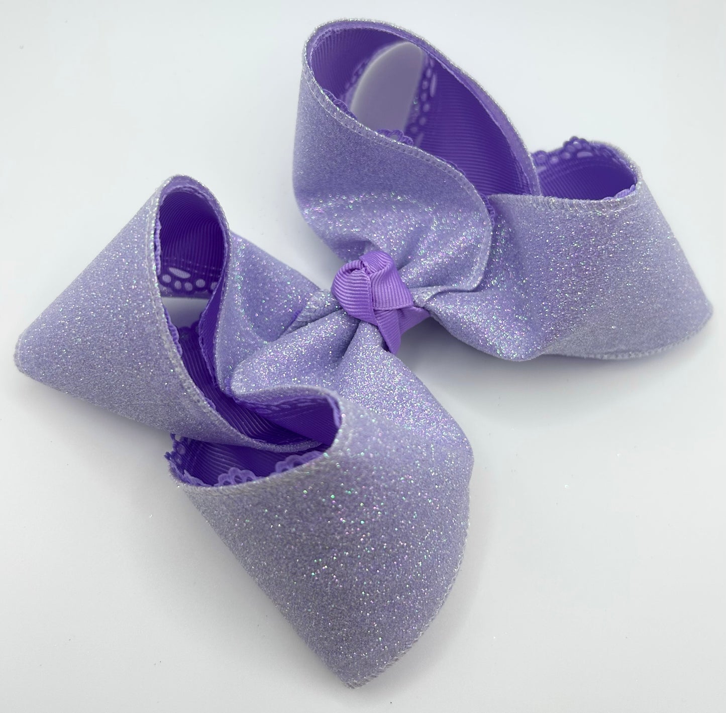Lavender glitter + scallop